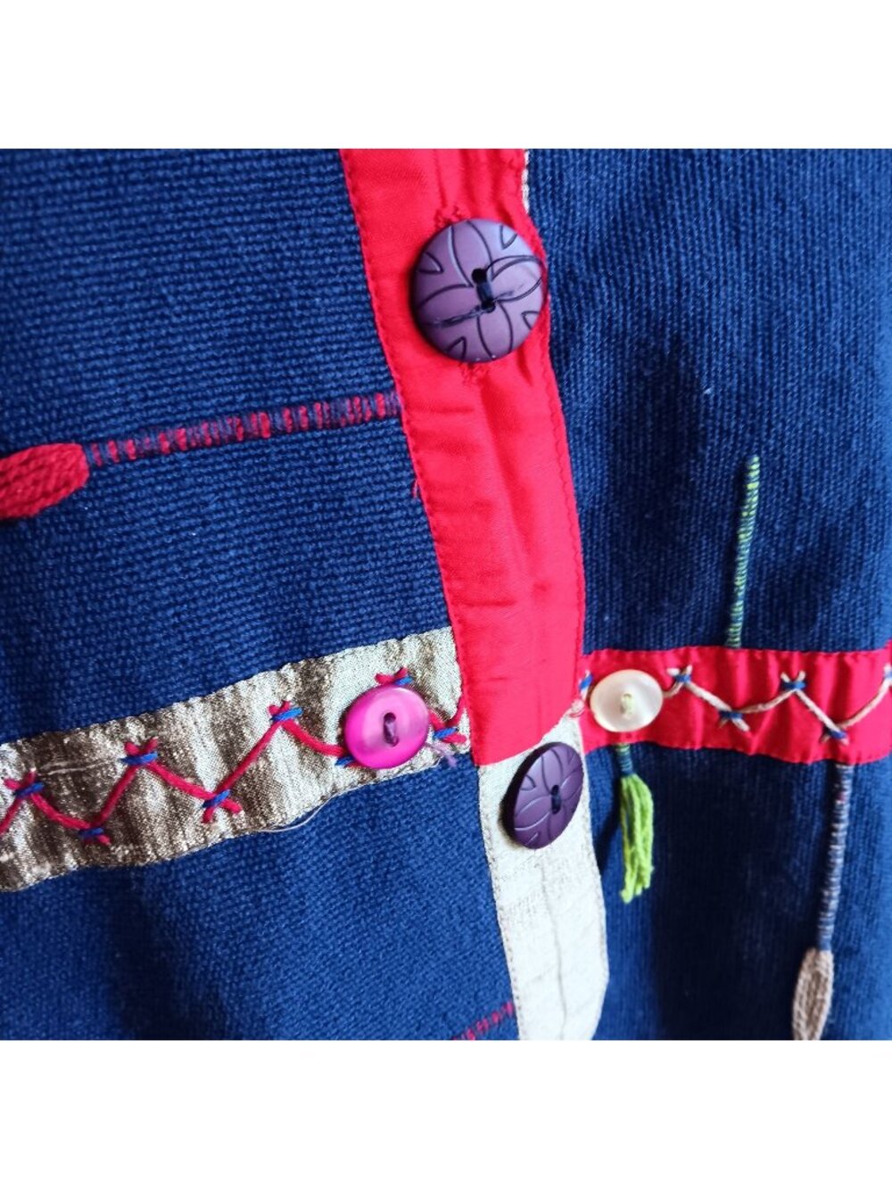 Large Vintage Jacket Anu Multicolor Embroidered Geometric Design Button Swatches